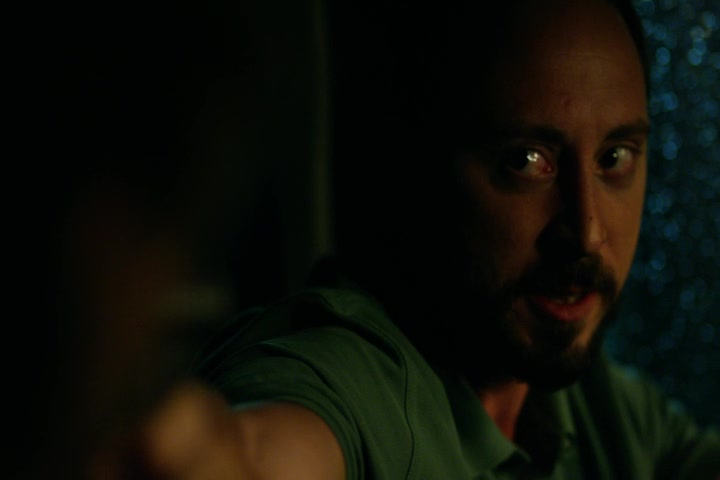 Screenshot of Narcos Season 3 Episode 10 (S03E10)