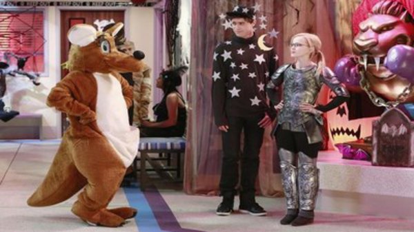 Liv and Maddie - S01E05 - TV Time