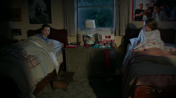 Screenshot of Young Sheldon Season 1 Episode 3 (S01E03)