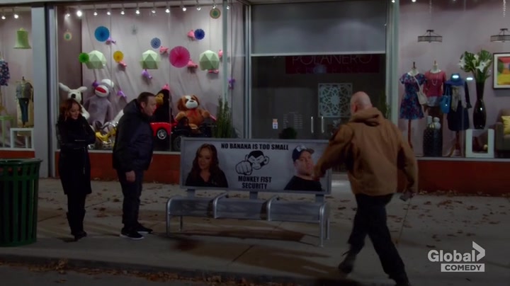 Screenshot of Kevin Can Wait Season 2 Episode 13 (S02E13)