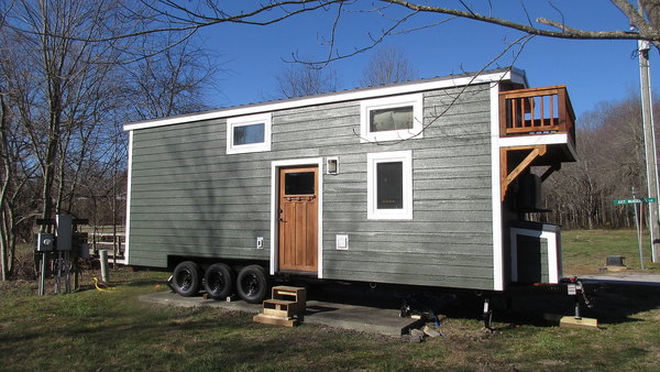 Tiny House Hunters Season 3 Episode 17 Tiny House Hunters Season 3 Episode 17