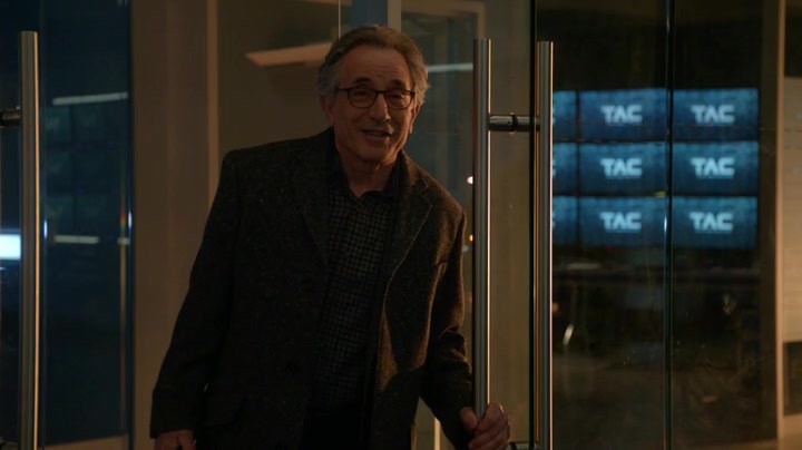 Bull Saison 2 Episode 22 Screencaps of Bull Season 2 Episode 22