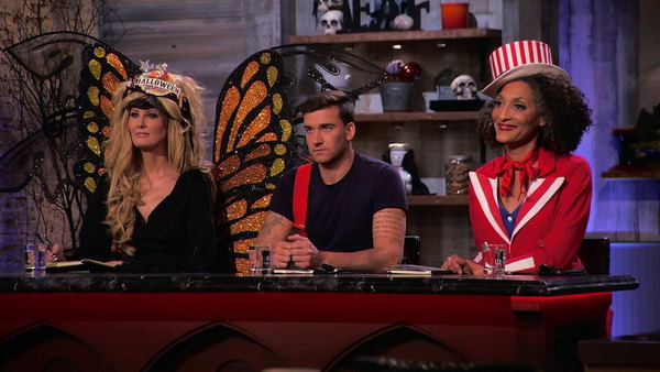 Halloween Baking Championship Season 2 Episode 1