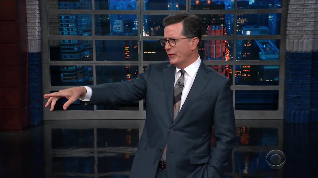 Screenshot of The Late Show with Stephen Colbert Season 4 Episode 22 (S04E22)