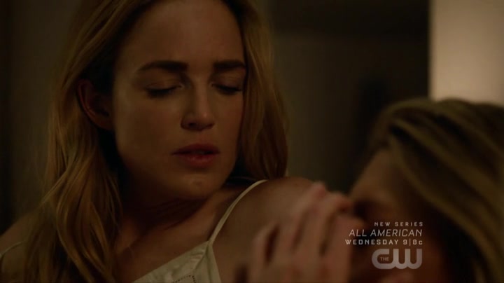 Screencaps of DC's Legends of Tomorrow Season 4 Episode 1