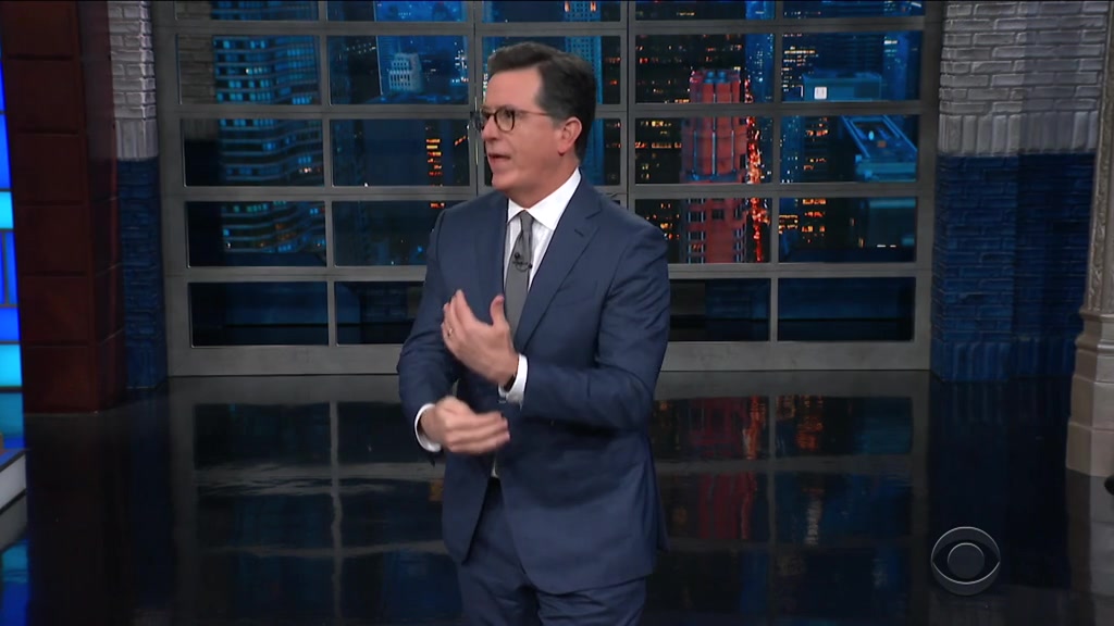 Screenshot of The Late Show with Stephen Colbert Season 4 Episode 35 (S04E35)