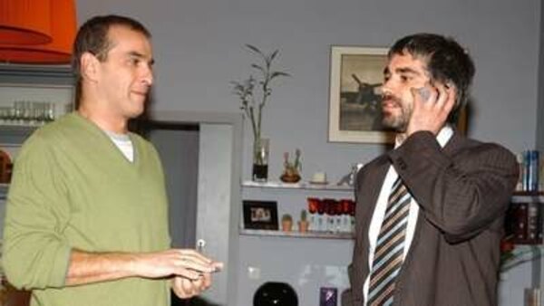 Aqui No Hay Quien Viva Erase Un Par De Bodas