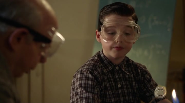 Screenshot of Young Sheldon Season 2 Episode 18 (S02E18)