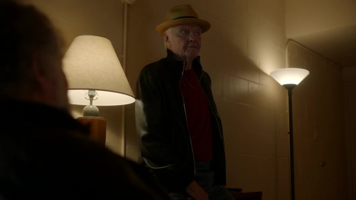 Screenshot of Ray Donovan Season 7 Episode 7 (S07E07)