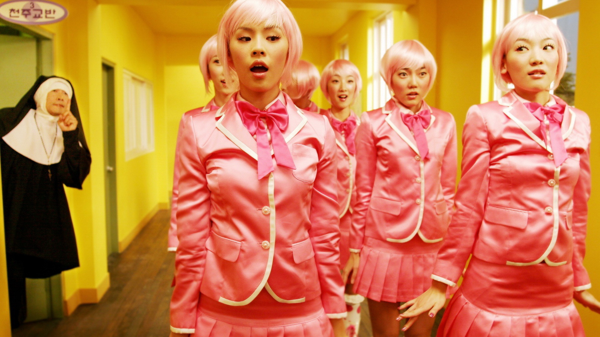 nures-sxes-girl-movies-nipple