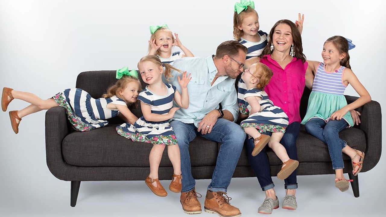 outdaughtered tee shirts for sale