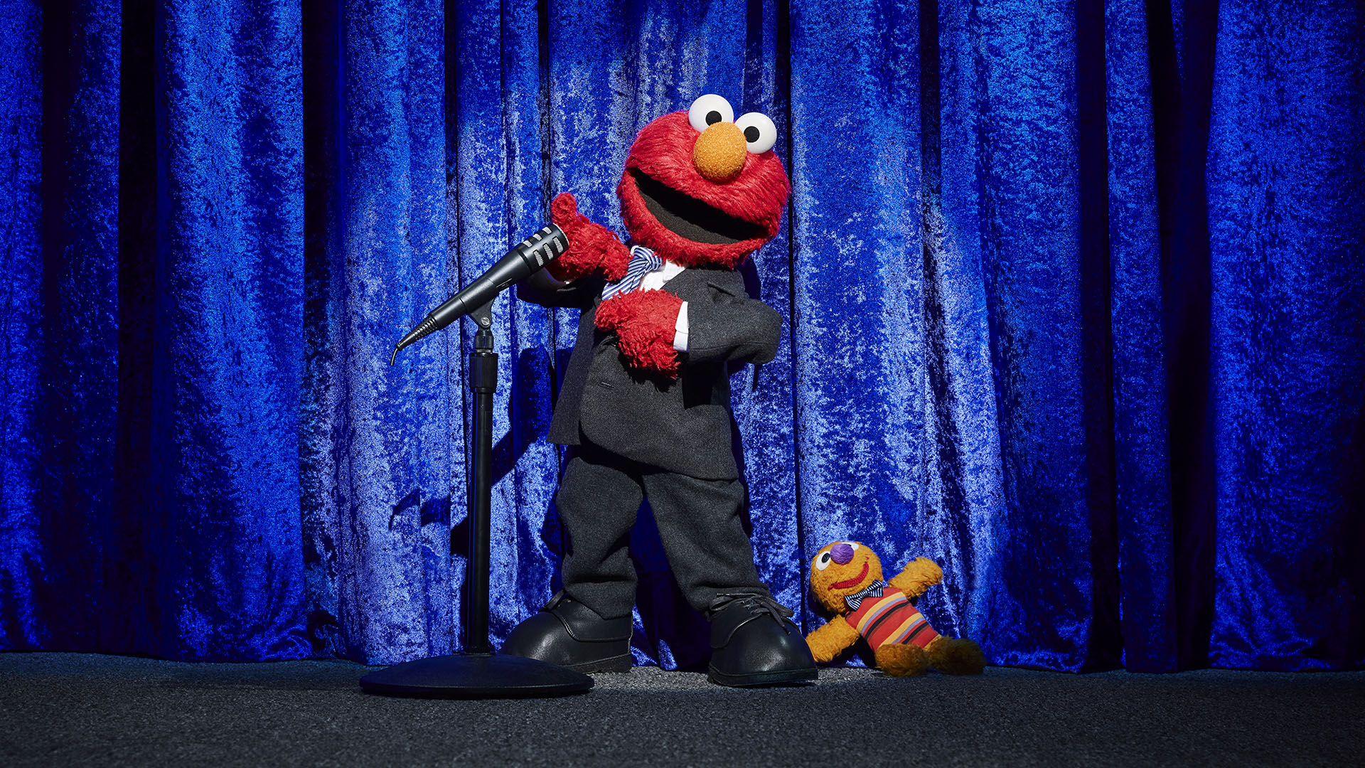 the-not-too-late-show-with-elmo-tv-series-2020-now